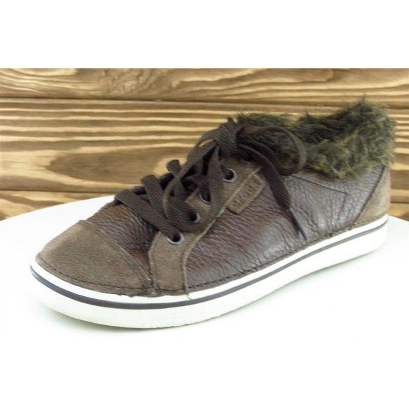 Crocs Women Size 6 M Brown Fashion‎ Sneakers Leather - Picture 1 of 7
